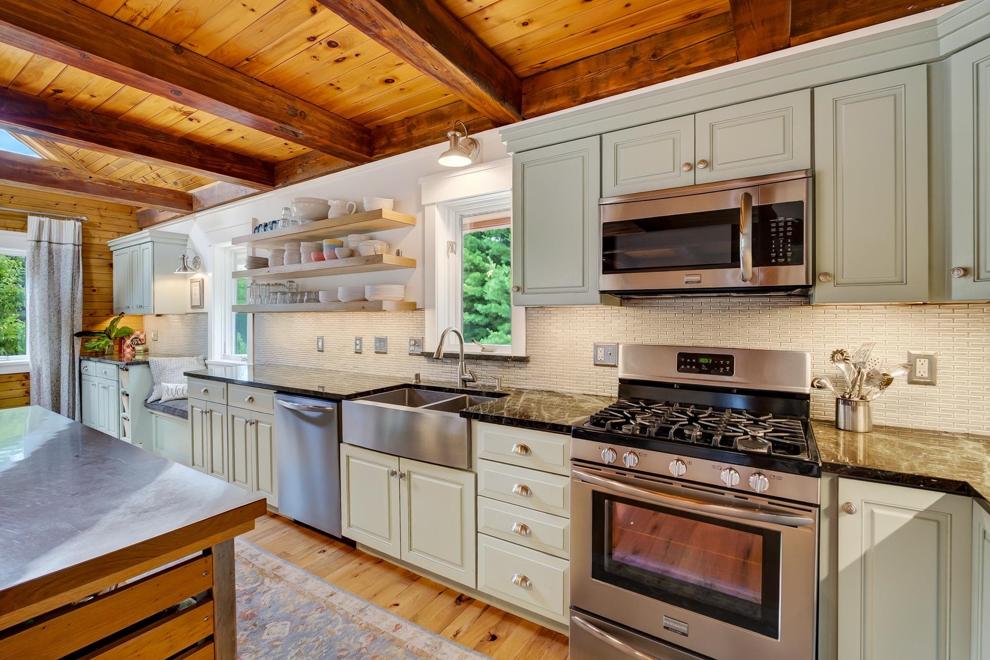 8430 Messerschmidt Road Verona, WI 53593 - Photo 10 of 72 Gallery Image 10