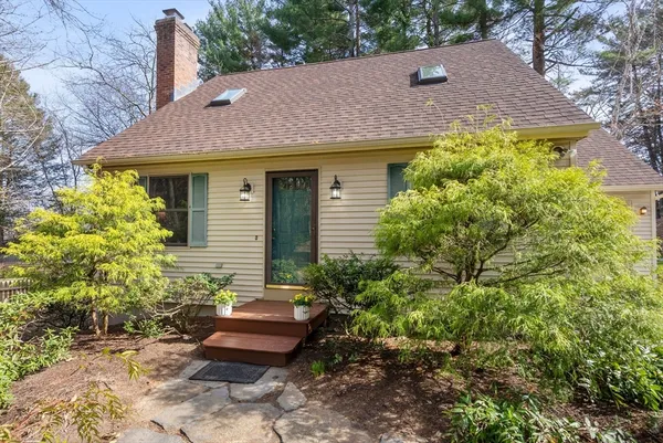 $559,000 | 14 Emily Lane, Northampton, MA 01060
