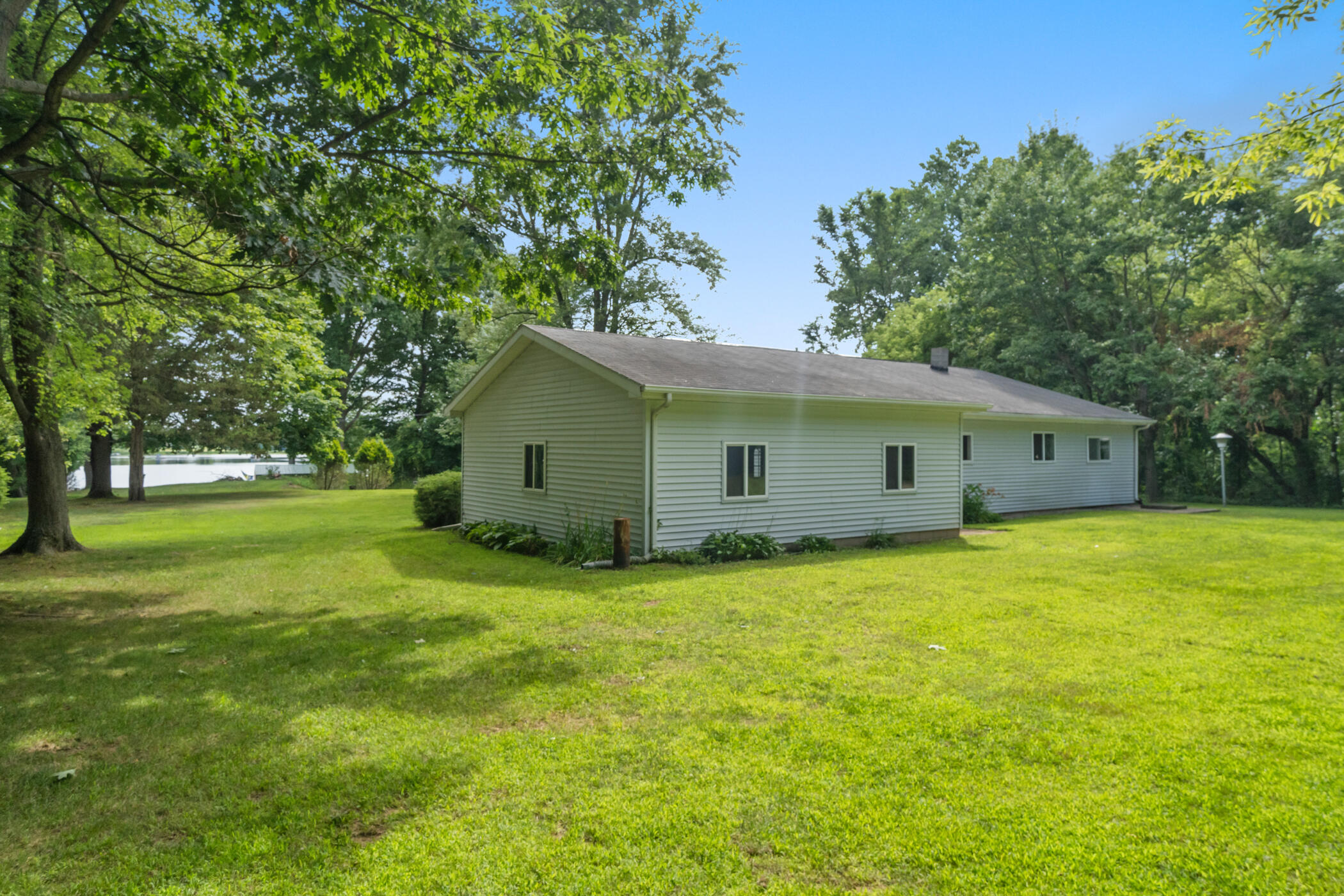786 White Lake Road Pleasant Lake, MI 49272 - Photo 34 of 36 MRE03123
