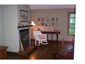 313 Lockes Hill Road Epsom, NH 03234 - Photo 4 of 5