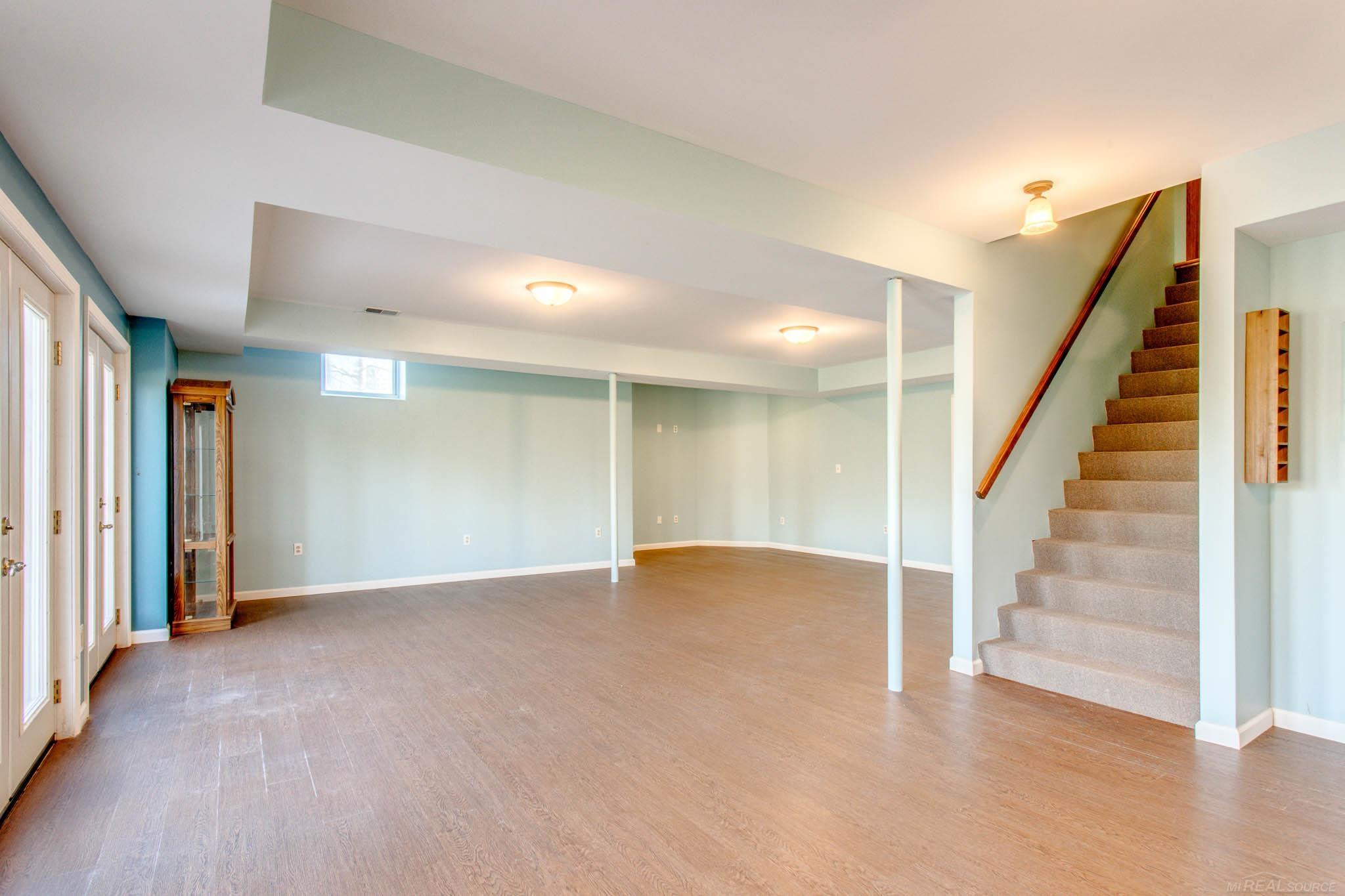 6506 Roach Road Lexington, MI 48450 - Photo 44 of 62 50096810-44.JPG
