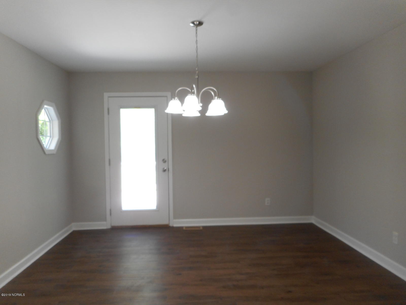105 Culpeper Road New Bern, NC 28562 - Photo 14 of 53 Dining