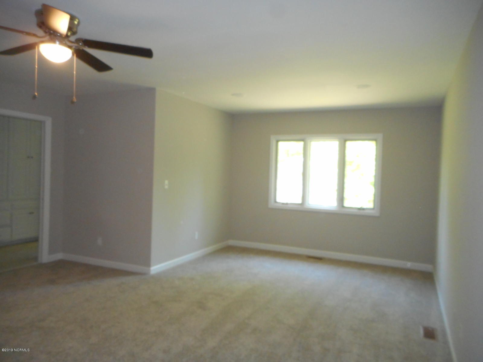 105 Culpeper Road New Bern, NC 28562 - Photo 21 of 53 Bedroom 1 toward sitting 2