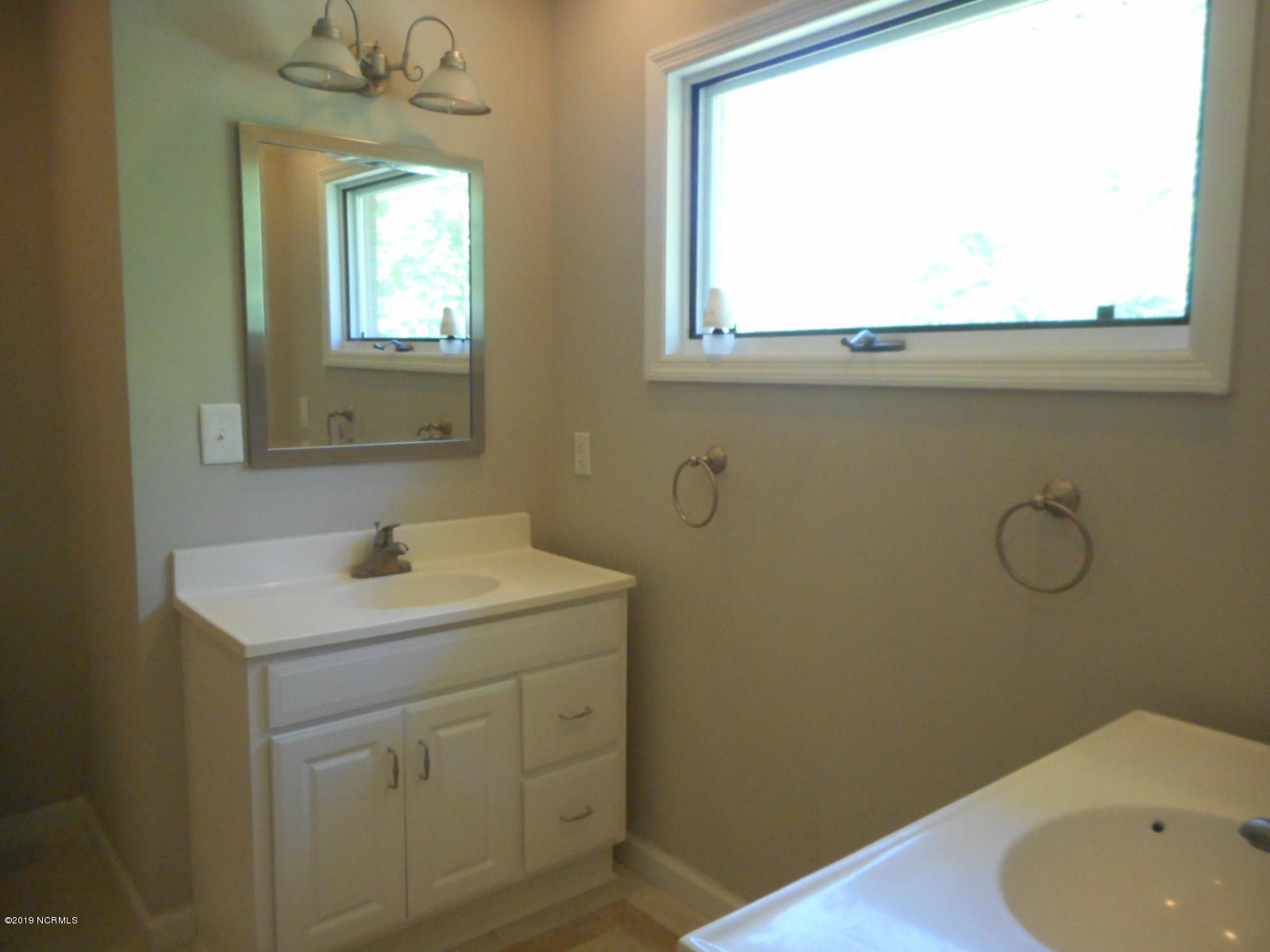 105 Culpeper Road New Bern, NC 28562 - Photo 25 of 53 Bathroom Vanity