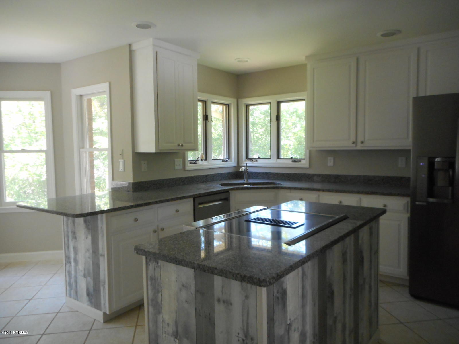 105 Culpeper Road New Bern, NC 28562 - Photo 6 of 53 Kitchen