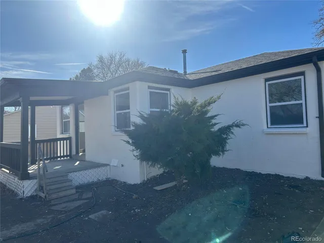 $2,950 | 135 South Osceola Street, Denver, CO 80219