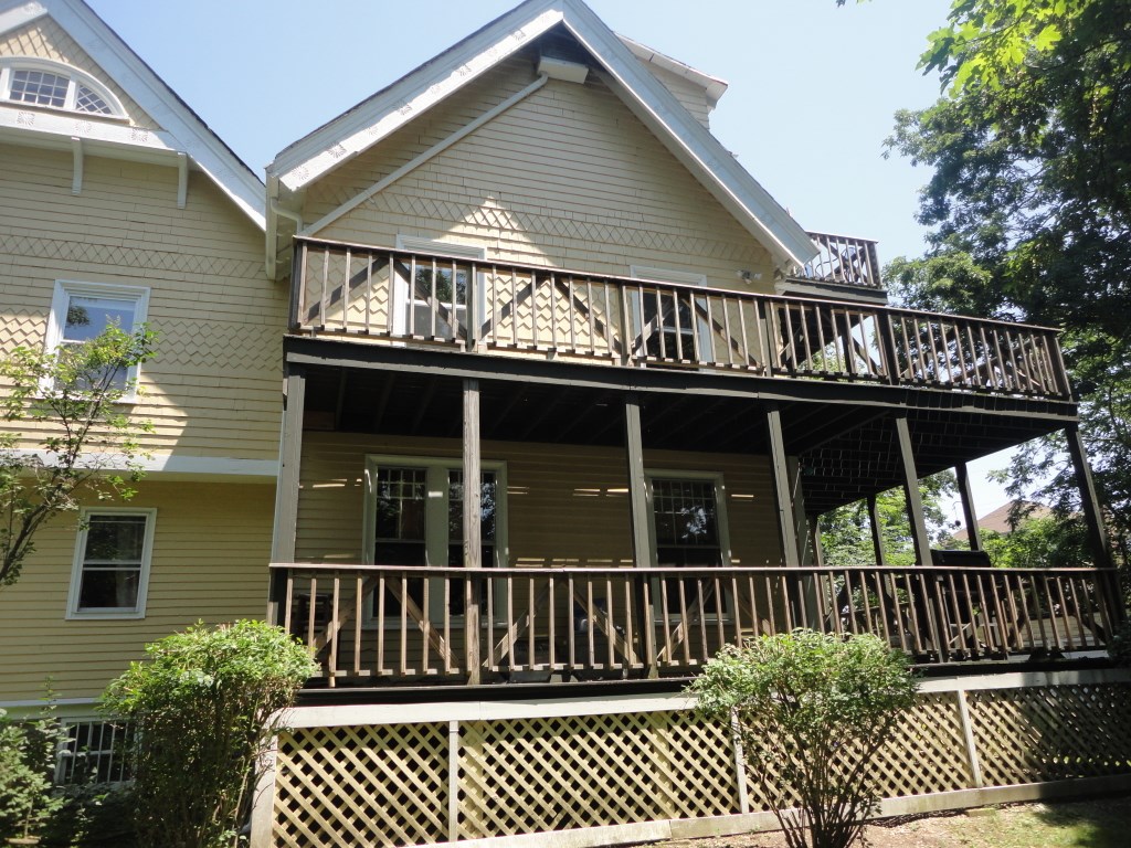 49 Merton Road, Unit 2 Newport, RI 02840 - Photo 32 of 42 Side House/Decks
