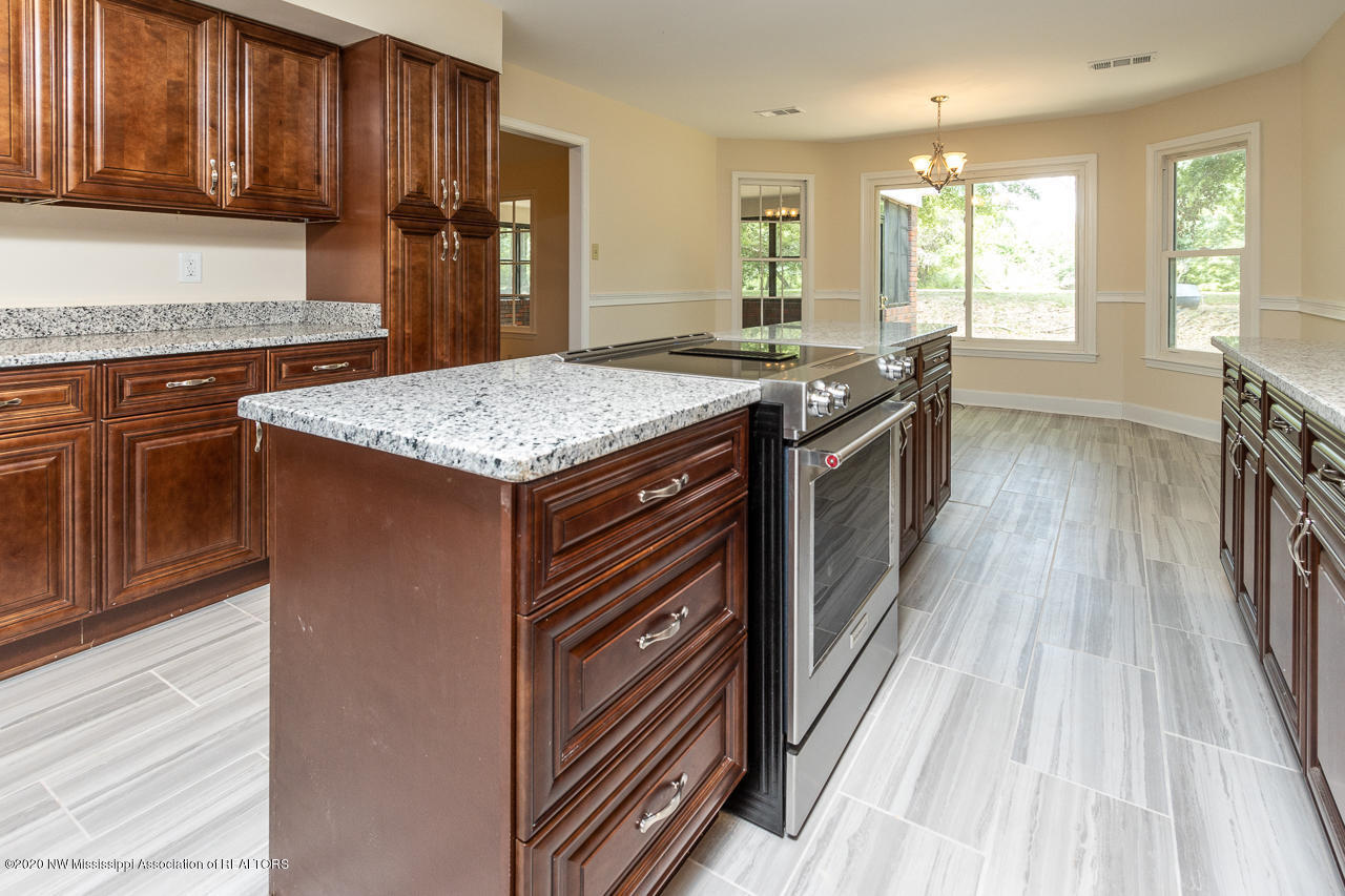 205 Parker Road Byhalia, MS 38611 - Photo 9 of 45 ParkerRd-33