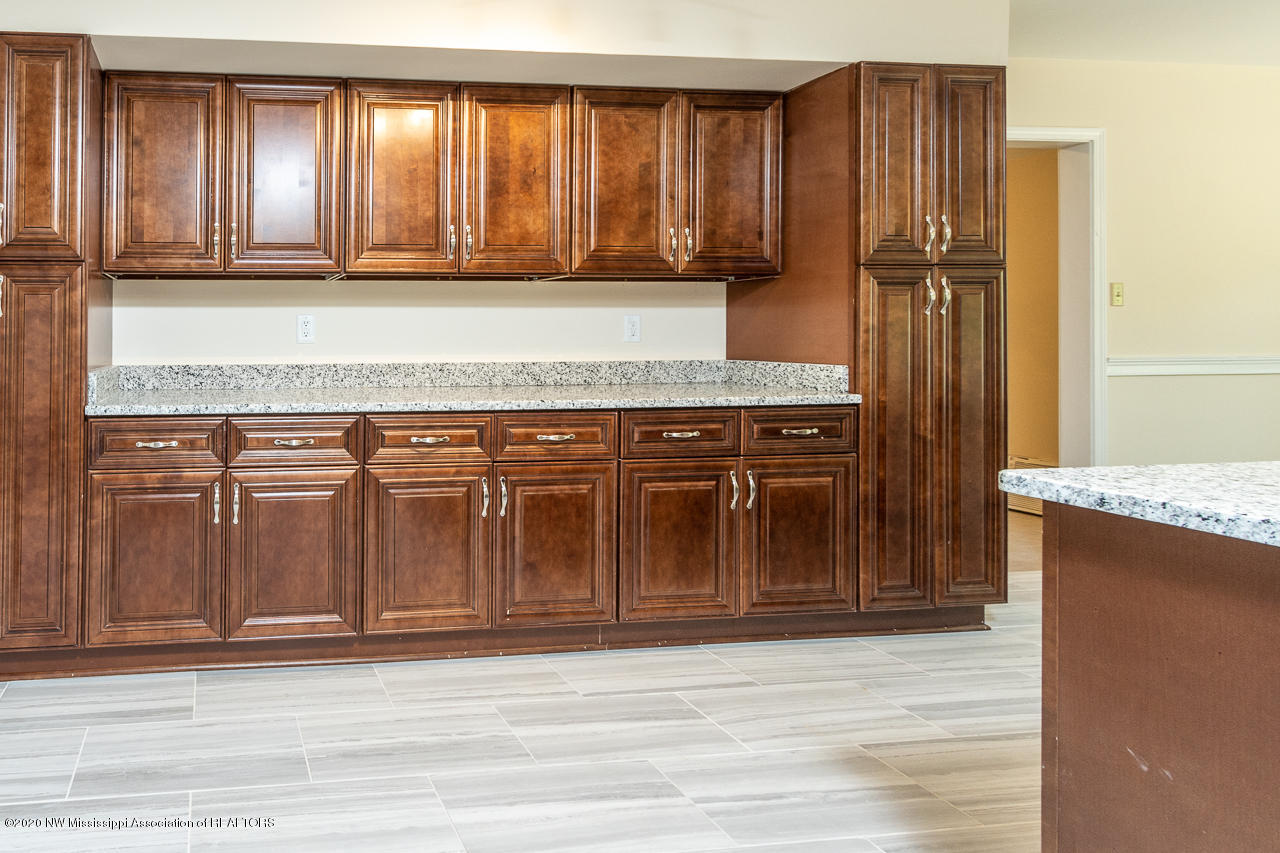 205 Parker Road Byhalia, MS 38611 - Photo 10 of 45 ParkerRd-32