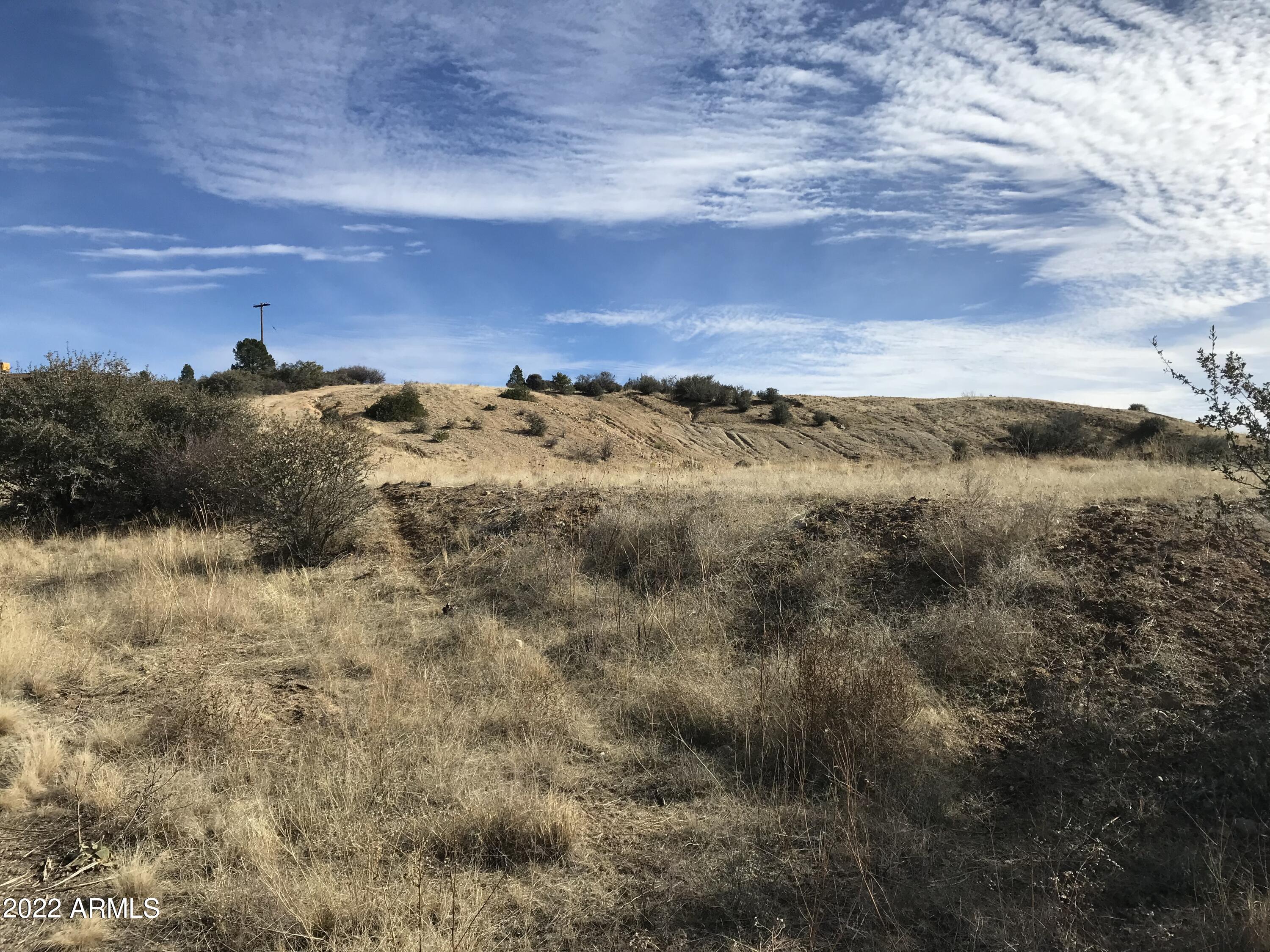 18037 Double Tree Road, Unit 223 Peeples Valley, AZ 86332 - Photo 3 of 20 7AD6754E-DF09-4535-B7FA-C0C94B72DCEF