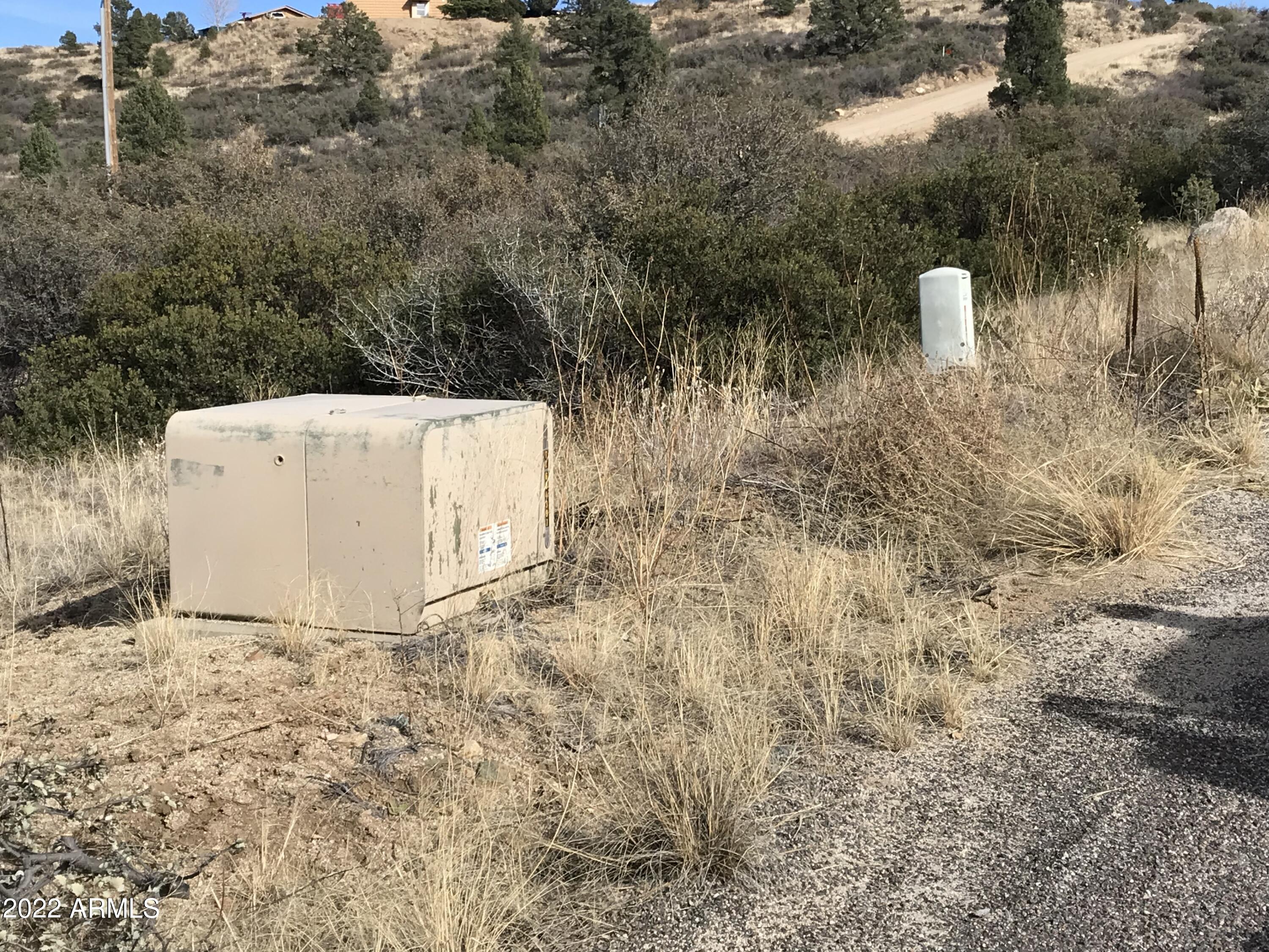 18037 Double Tree Road, Unit 223 Peeples Valley, AZ 86332 - Photo 4 of 20 F8C375EC-6165-461A-AC2A-B47A35D3DB26
