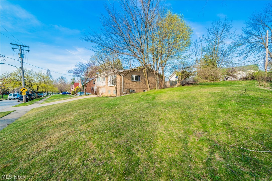 4205 Ridgeview Road Cleveland, OH 44144 - Photo 35 of 35 Gallery Image 35