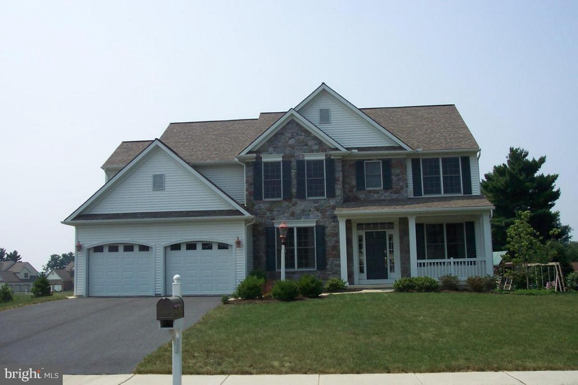 101 Ridgefield Way Lititz, PA 17543 - Photo 1 of 10