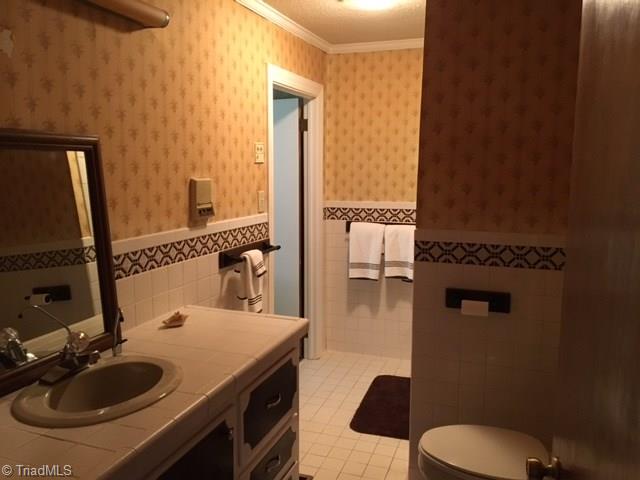 699 Gray Mill Road Lexington, NC 27292 - Photo 11 of 27 Gallery Image 11