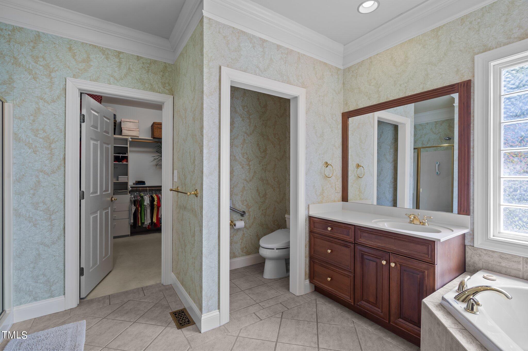 7220 Dime Drive Raleigh, NC 27606 - Photo 23 of 47 Owners Bath