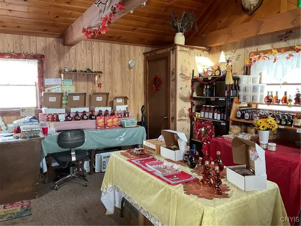 $699,900 | 382 State Rte 28, Richfield Springs, NY 13439