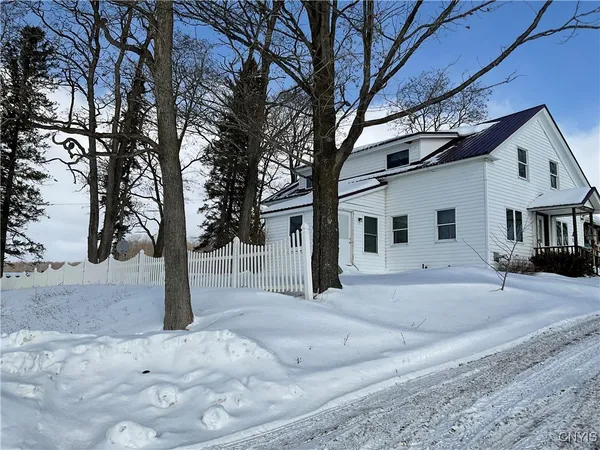 $699,900 | 382 State Rte 28, Richfield Springs, NY 13439