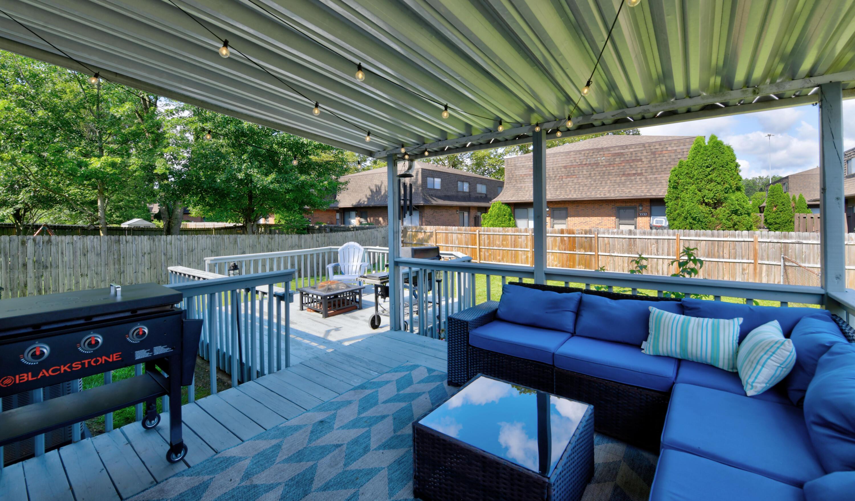3455 Hines Road Columbus, OH 43230 - Photo 33 of 38 Deck (3)