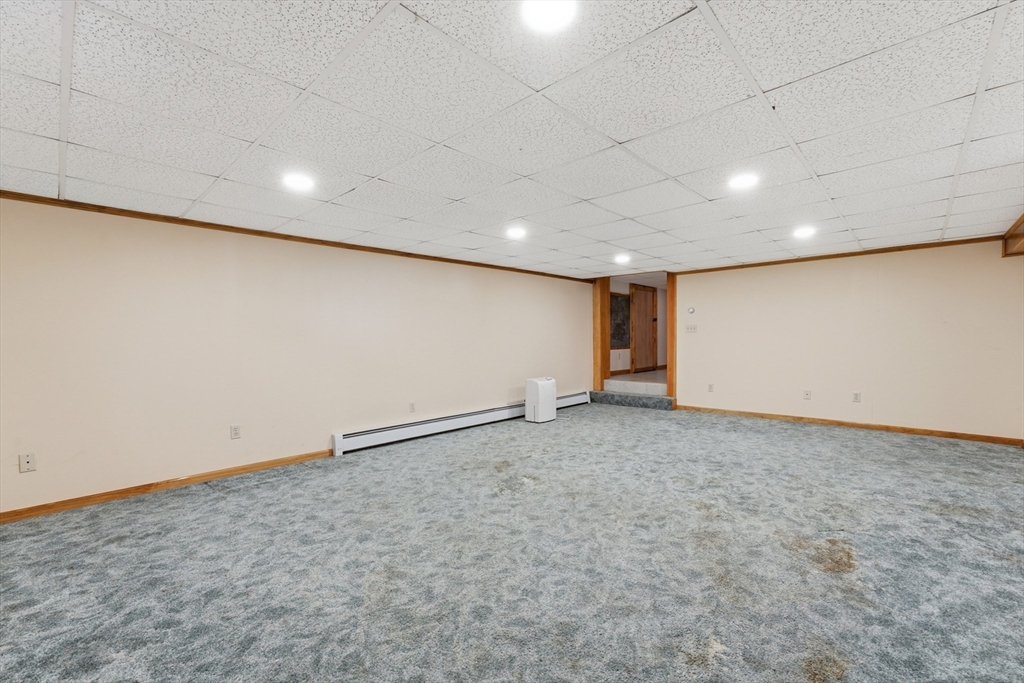 175 Granby Road South Hadley, MA 01075 - Photo 28 of 40