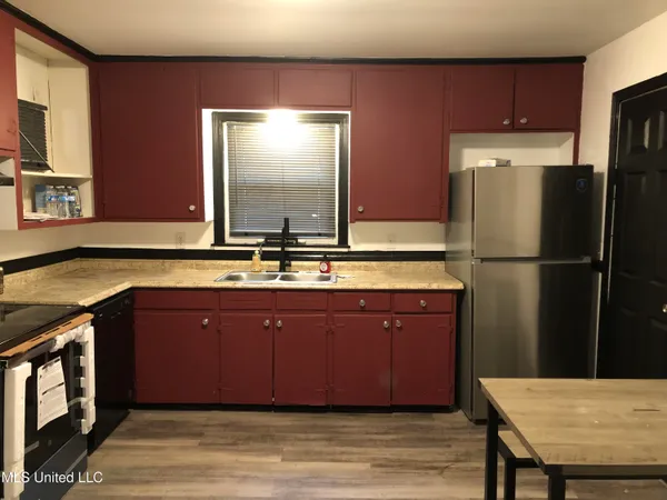 $125,999 | 2750 Pinedale Street, Jackson, MS 39204