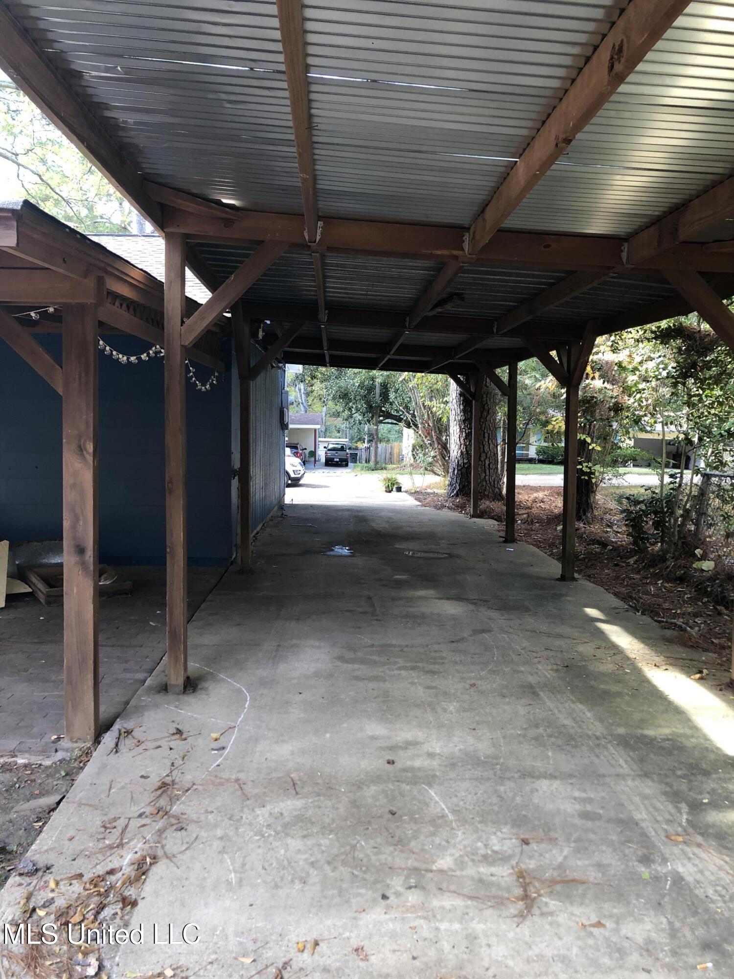 2750 Pinedale Street Jackson, MS 39204 - Photo 16 of 17 IMG_3344