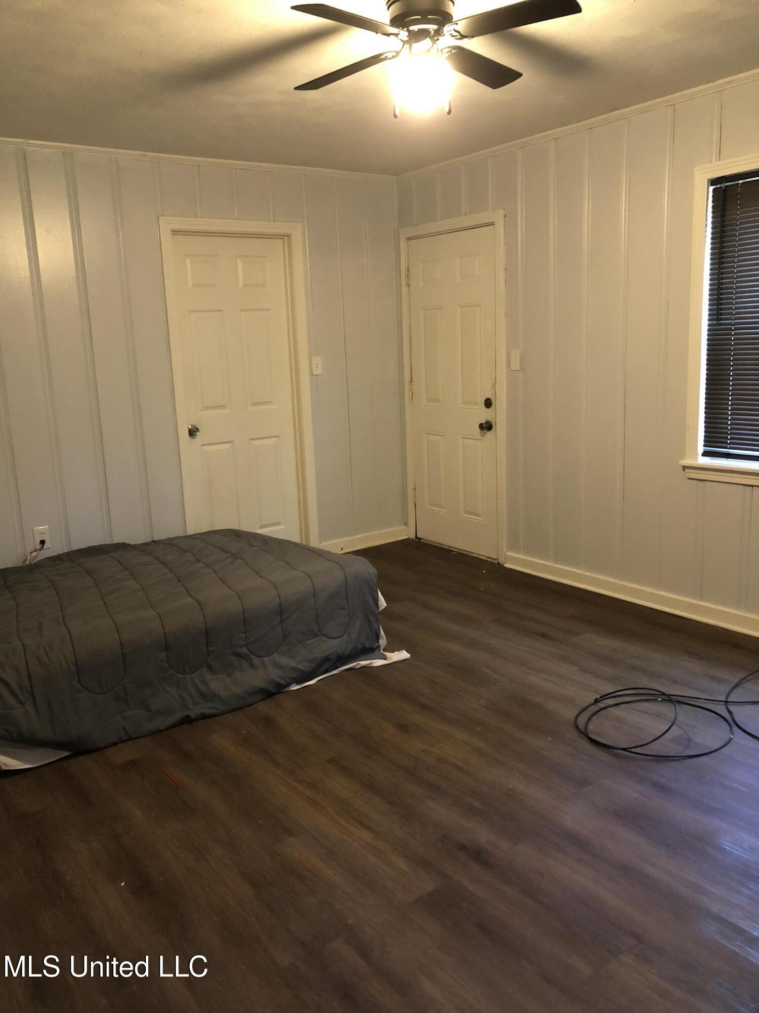 2750 Pinedale Street Jackson, MS 39204 - Photo 5 of 17 IMG_3329