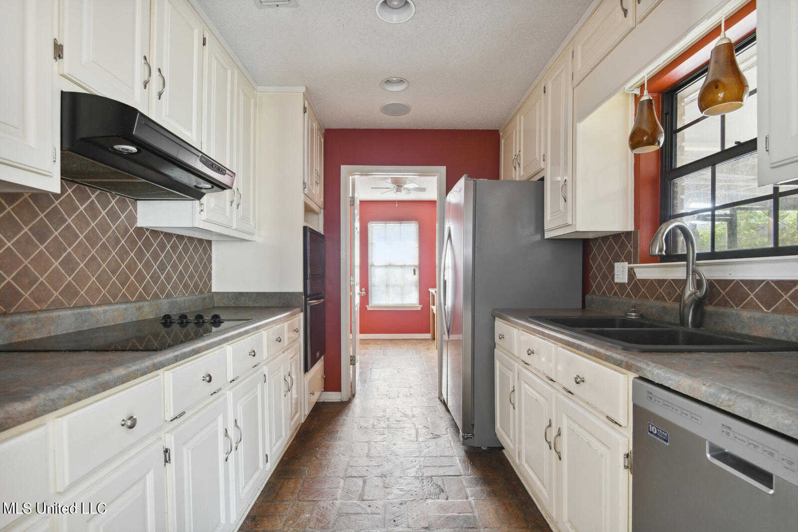 1349 Diller Road Ocean Springs, MS 39564 - Photo 6 of 15 1349 Diller Rd-6