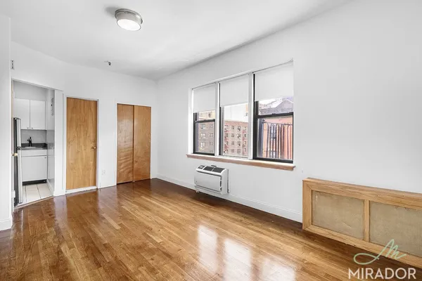 $2,950 | 1435 York Avenue, Unit 5G | Lenox Hill