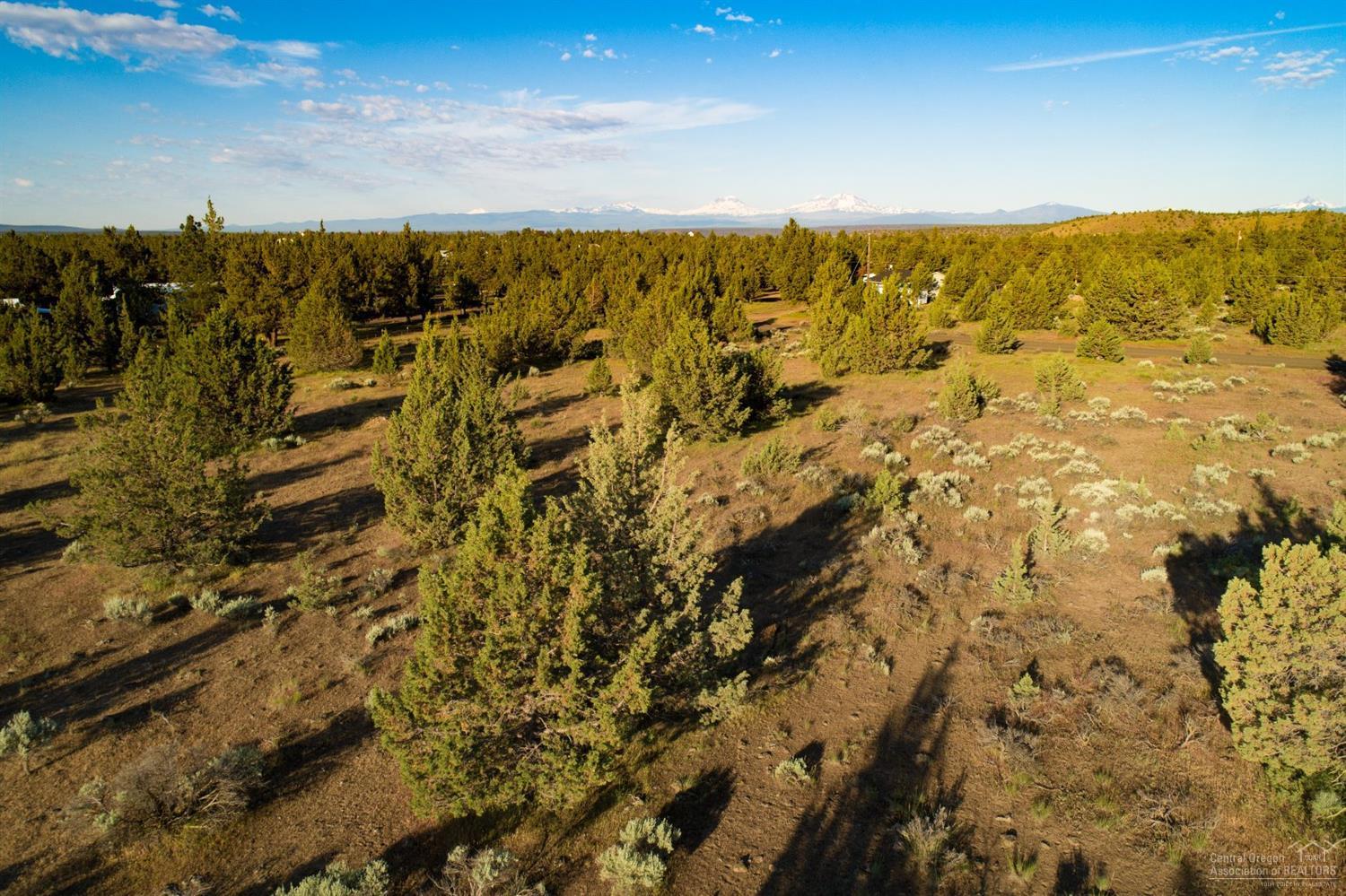 17081 Southwest Blue Jay Road Terrebonne, OR 97760 - Photo 1 of 21 Gallery Image 1