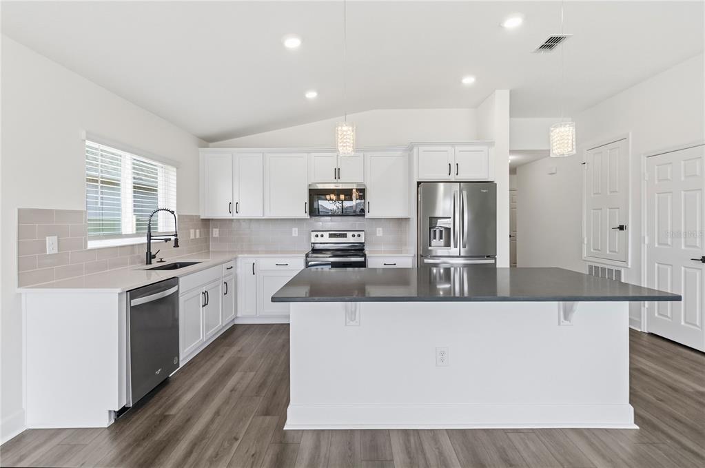 3837 Elk Blf Road St. Cloud, FL 34772 - Photo 9 of 29