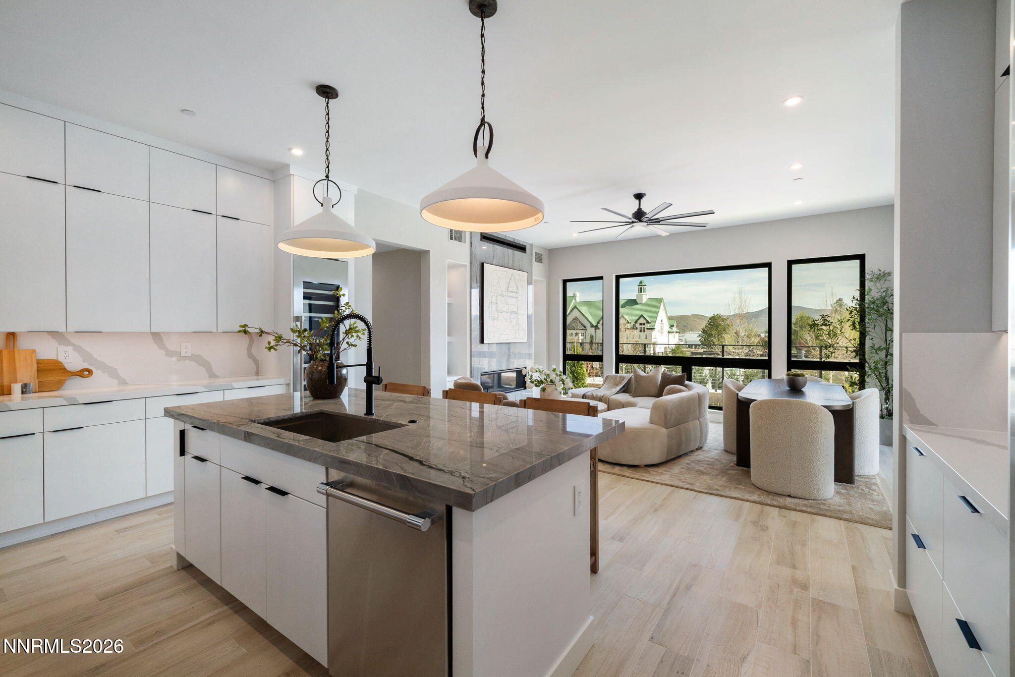 84 Caballada Street Reno, NV 89511 - Photo 11 of 37 70-web-or-mls-84 Caballada St -71