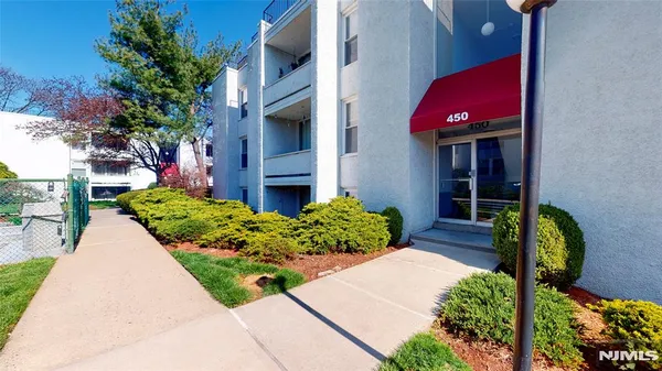 $229,000 | 450 River Road, Unit C, Nutley, NJ 07110