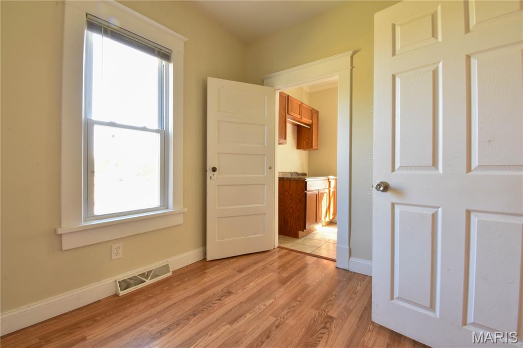 500 East Benton Street Mount Olive, IL 62069 - Photo 12 of 51