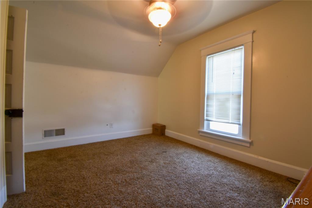 500 East Benton Street Mount Olive, IL 62069 - Photo 21 of 51