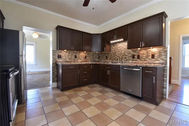 $244,900 | 500 East Benton Street, Mount Olive, IL 62069