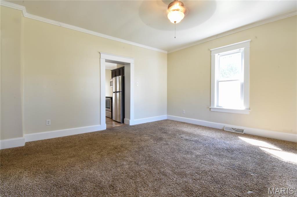 500 East Benton Street Mount Olive, IL 62069 - Photo 6 of 51