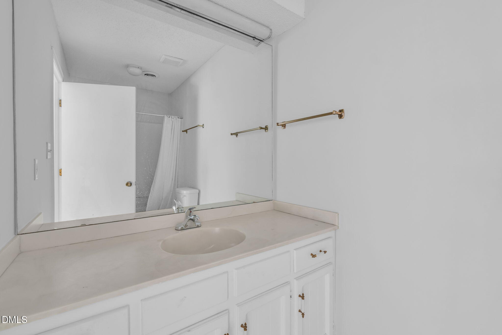 2860 Rue Sans Famille Raleigh, NC 27607 - Photo 23 of 40 Bedroom 2 Bath