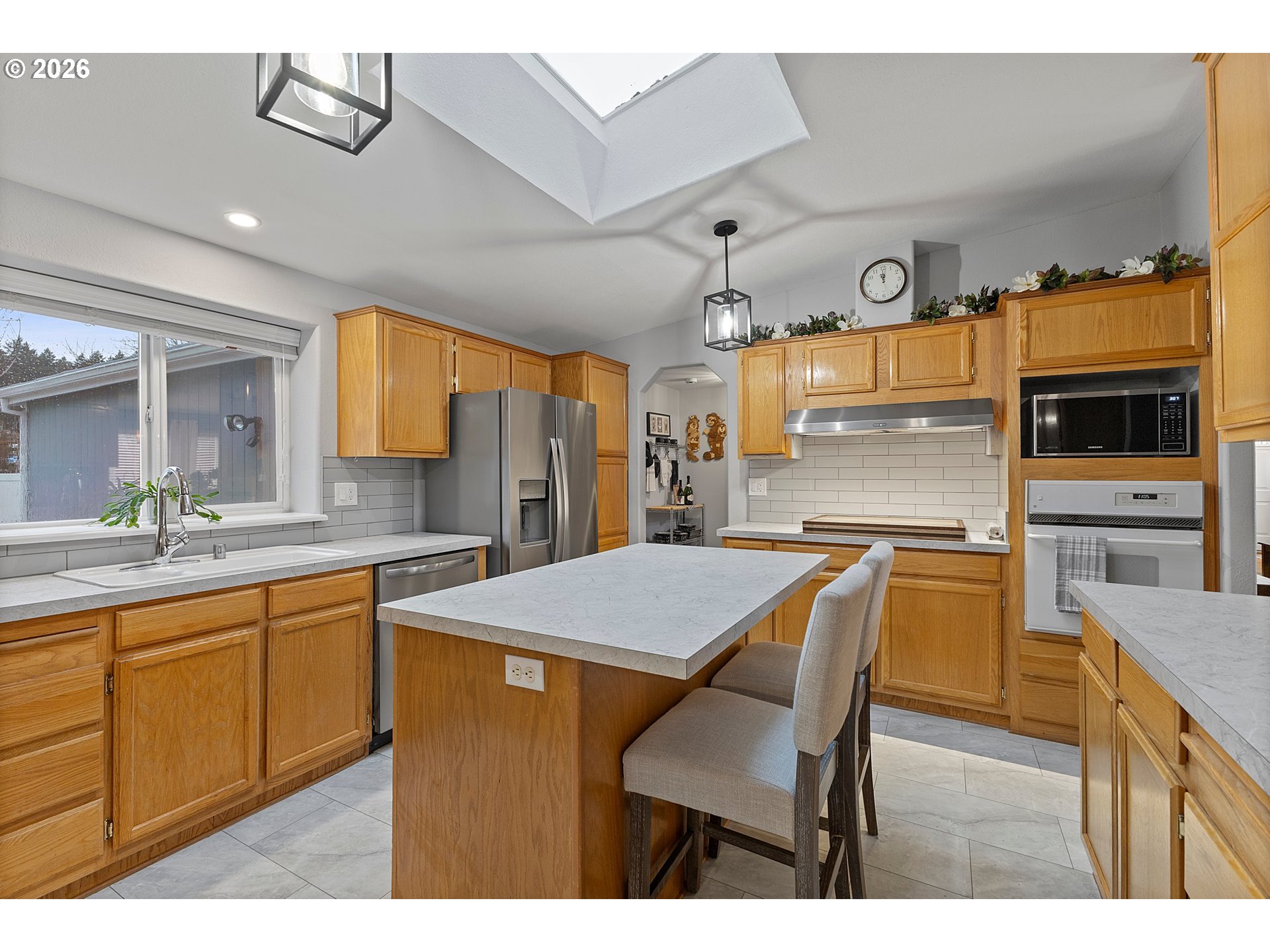 17516 Northwest Shady Fir Loop, Unit 17 Beaverton, OR 97006 - Photo 10 of 21