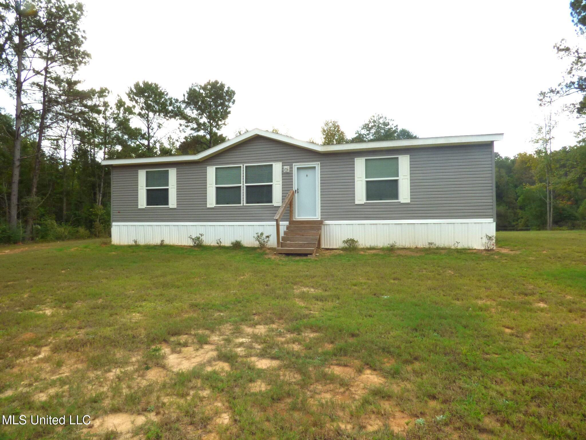 1148 Morgantown Road McComb, MS 39648 - Photo 1 of 22 P1330905