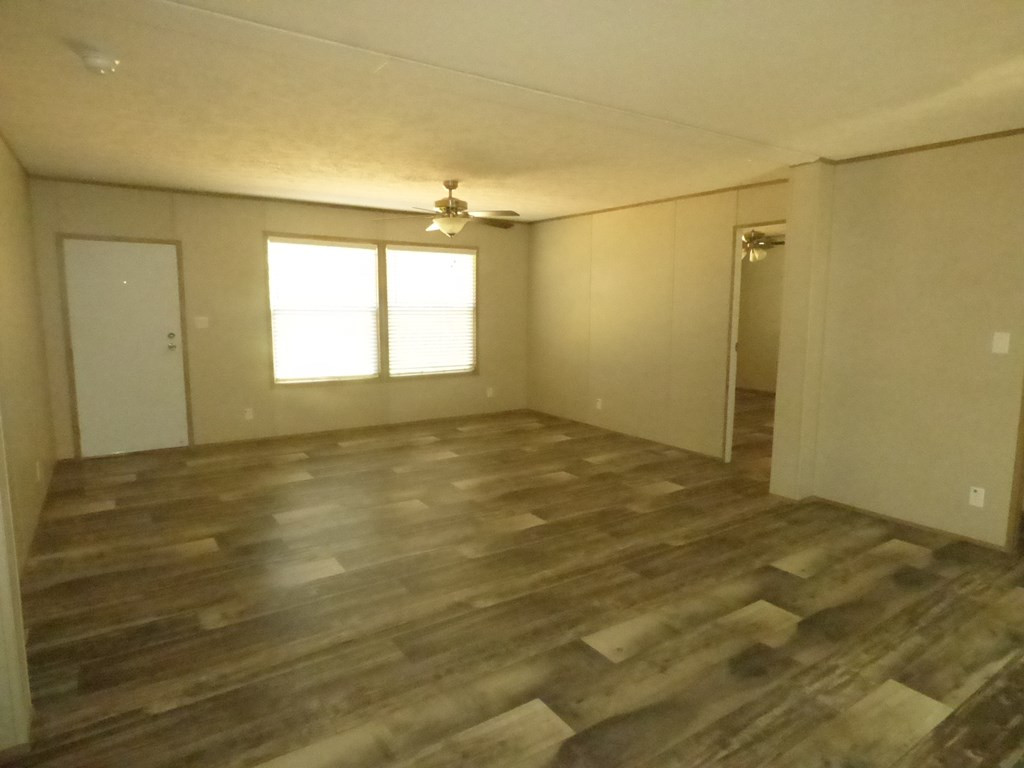 1148 Morgantown Road McComb, MS 39648 - Photo 5 of 22 Photo 8