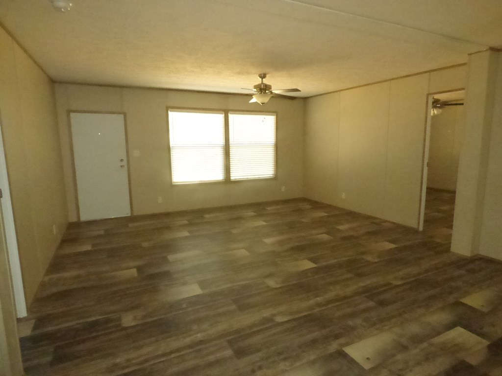 1148 Morgantown Road McComb, MS 39648 - Photo 7 of 22 Photo 15