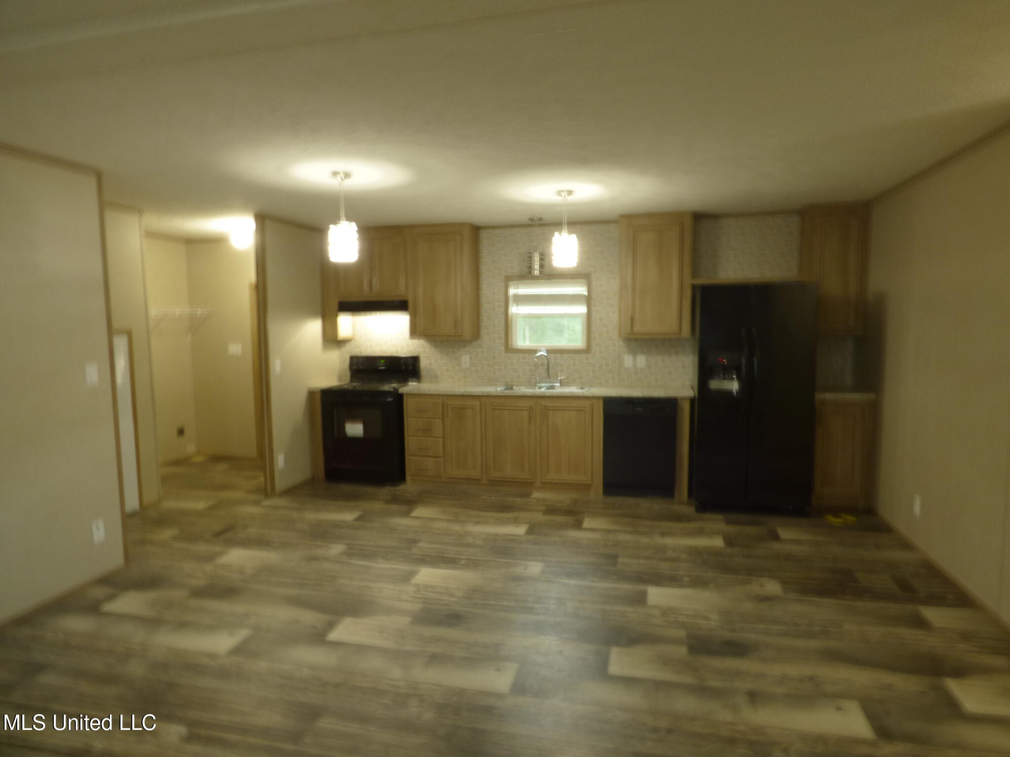 1148 Morgantown Road McComb, MS 39648 - Photo 9 of 22 P1330918