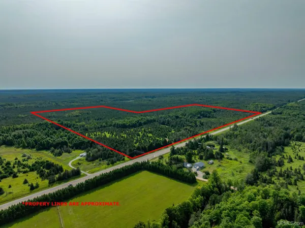 $219,000 | Tbd Us Hwy 41 Highway, Rapid River, MI 49878