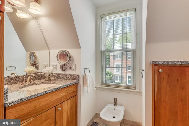 $1,100,000 | 6759 Towne Lane Road, McLean, VA 22101