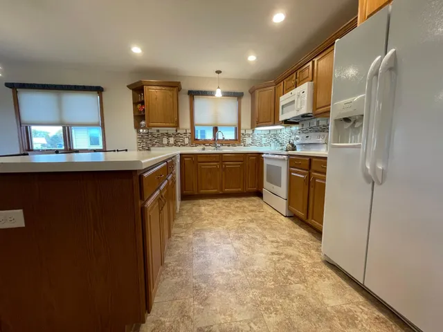 $279,900 | 109 Brittany Way Southeast, Grand Meadow, MN 55936