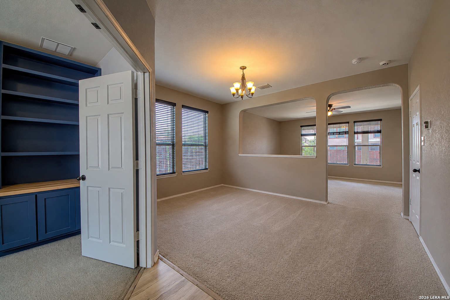 9750 Copperway Converse, TX 78109 - Photo 5 of 31