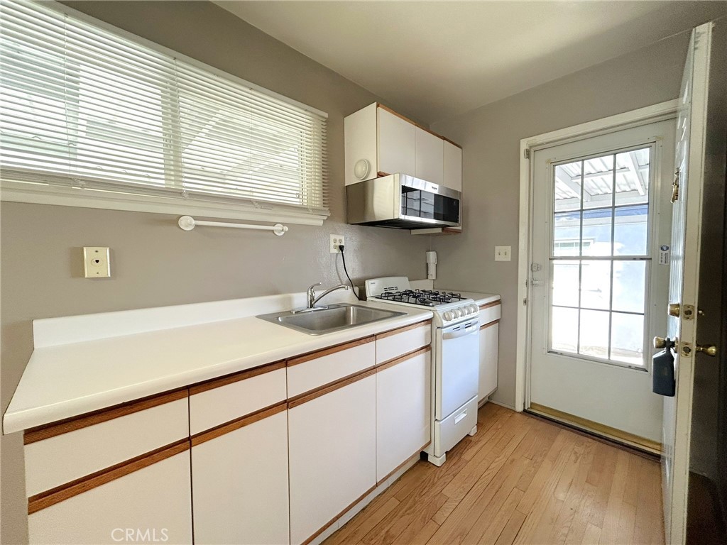 11146 Rosarita Drive, Unit 1/2 Loma Linda, CA 92354 - Photo 6 of 7