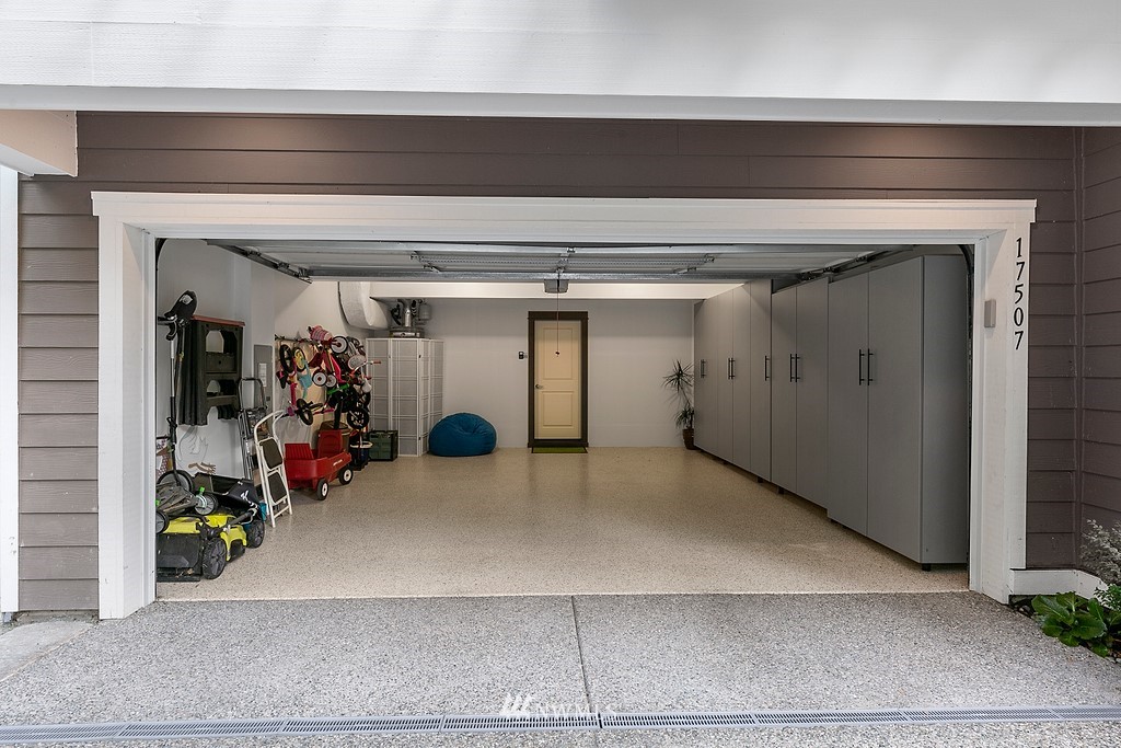 17507 3rd Avenue Southeast Bothell, WA 98012 - Photo 37 of 40 a view of a garage