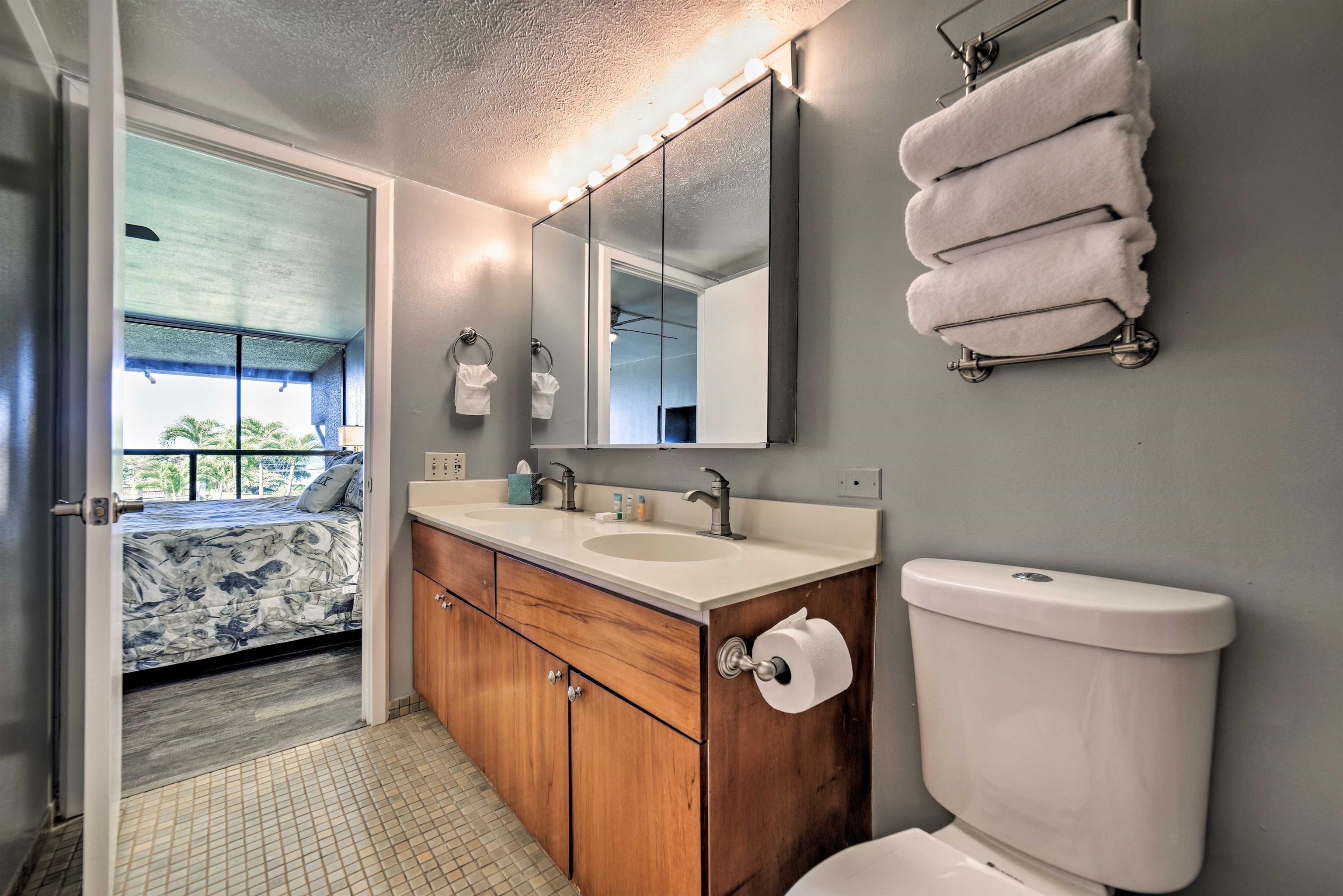 4242 Lower Honoapiilani Road, Unit F207 Lahaina, HI 96761 - Photo 21 of 28