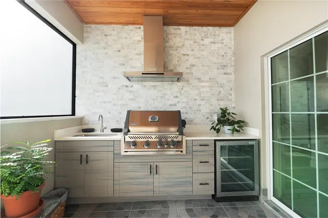 $459,900 | 4790 Northeast 125th Loop, Oxford, FL 34484